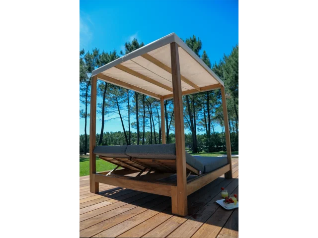 Lit de piscine double à baldaquin en Teck avec coussin acrylique Sunbrella